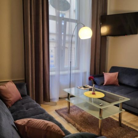 Amber Apartament 10 Krasków Exterior foto